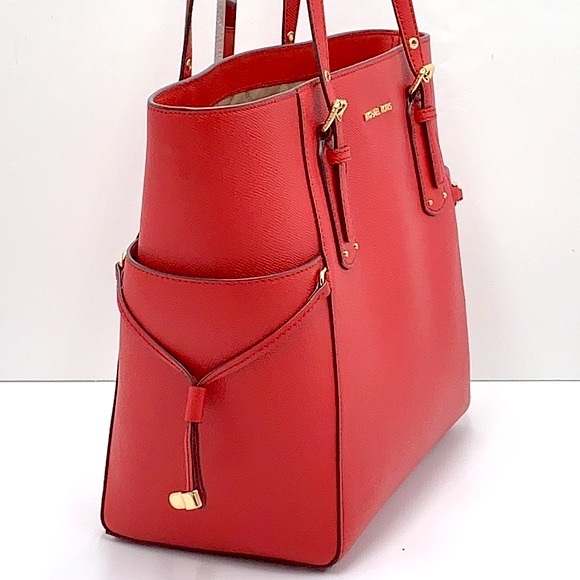 MICHAEL KORS Voyager East West Tote Crimson Color - Picture 7 of 16